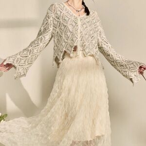 URBAN Romantics Textured Cream Cardigan